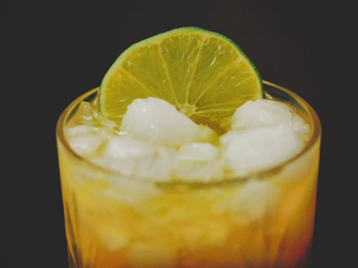 如何制作迈泰鸡尾酒